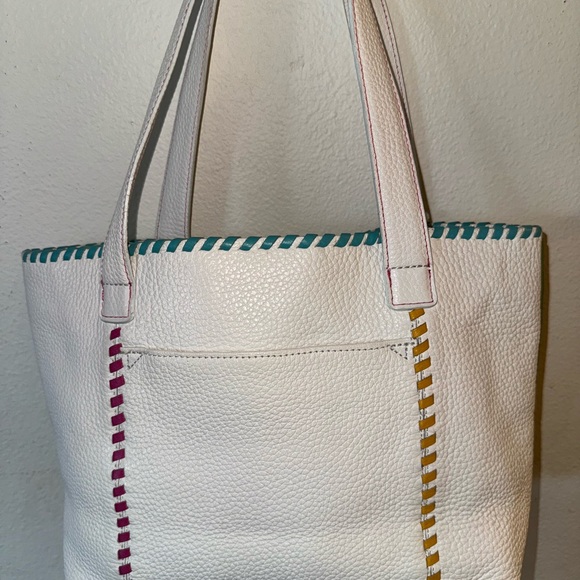 🔥NWOT AUTHENTIC BRIGHTON CREAM SHOULDER TOTE!!🔥 - Picture 2 of 4